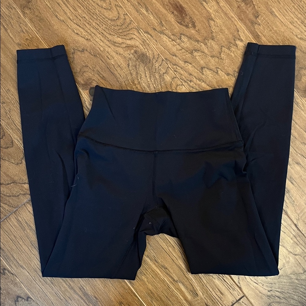 Lululemon Fast & Free High-Rise Leggings – Size 4 – Black